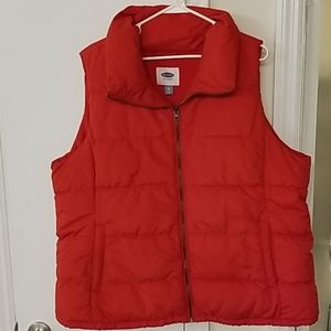 2 Women's Fleece Lined Puffer Vests